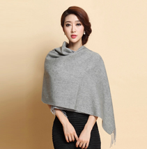 素色羊絨披肩 素色羊絨披肩